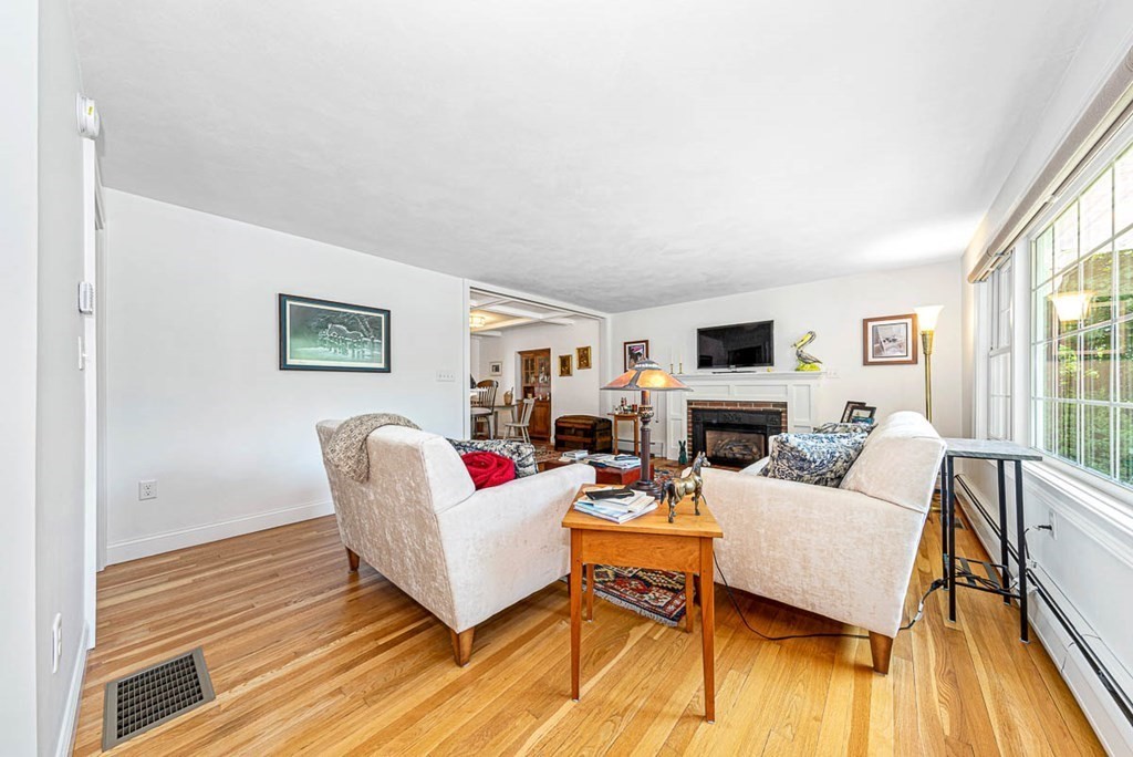 346 Winnacunnet Road Hampton, NH 03842 - Photo 17 of 42