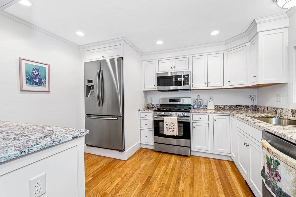 346 Winnacunnet Road Hampton, NH 03842 - Photo 27 of 42