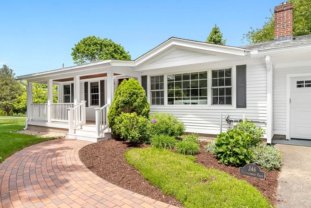 346 Winnacunnet Road Hampton, NH 03842 - Photo 3 of 42