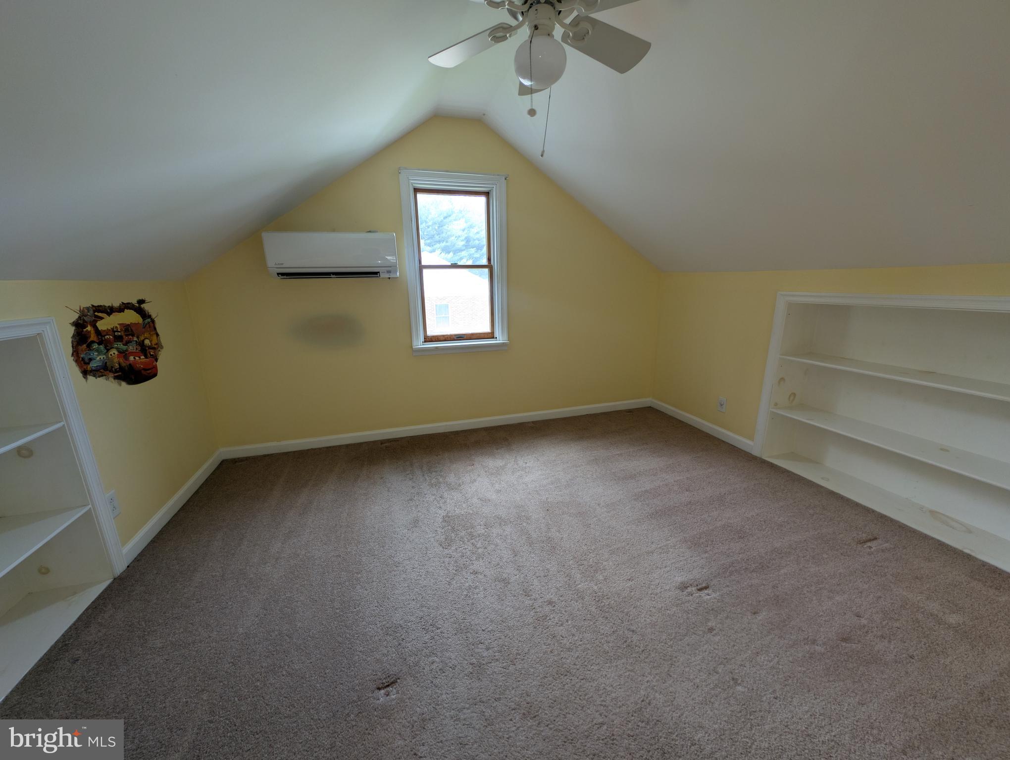 1129 Providence Road Springfield, PA 19064 - Photo 14 of 15 an empty room with a window