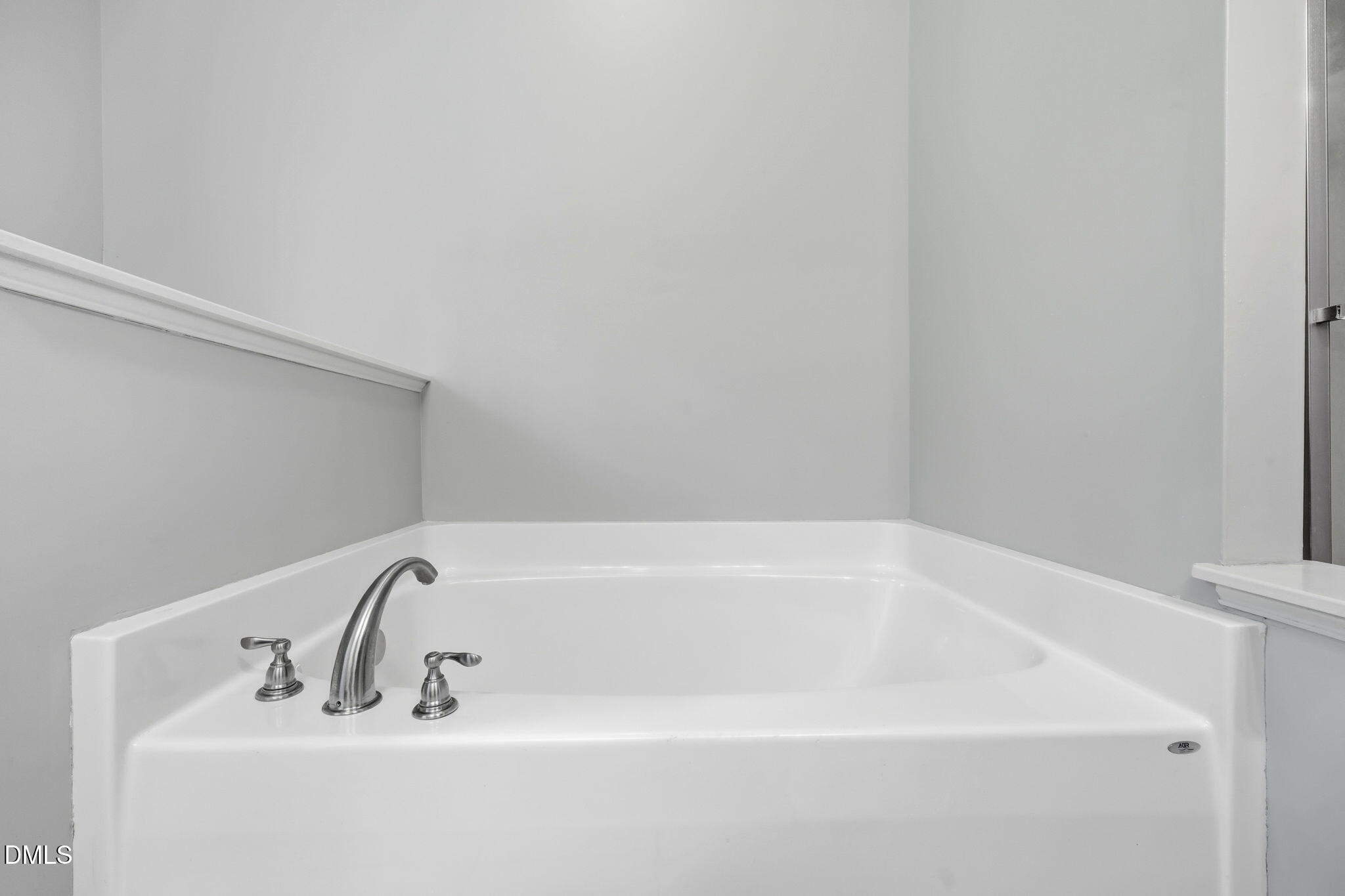 1120 Braswell Road Goldsboro, NC 27530 - Photo 30 of 53 27-web-or-mls-BLS_0068