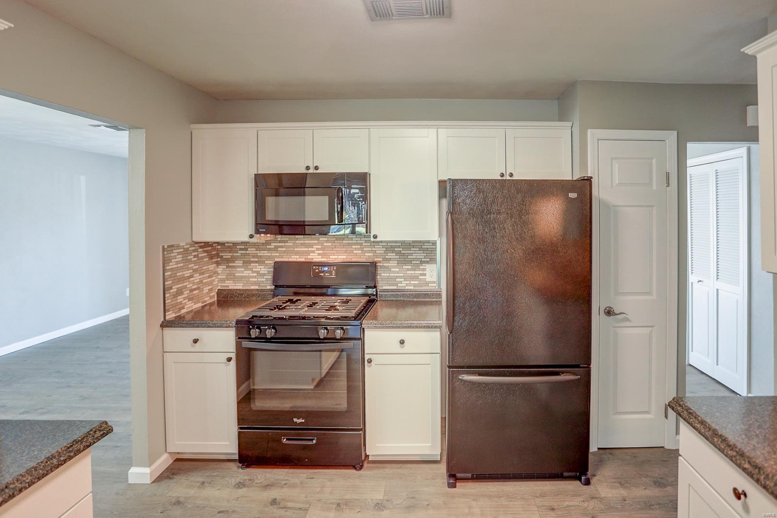 105 Sumter Drive Belleville, IL 62221 - Photo 14 of 44