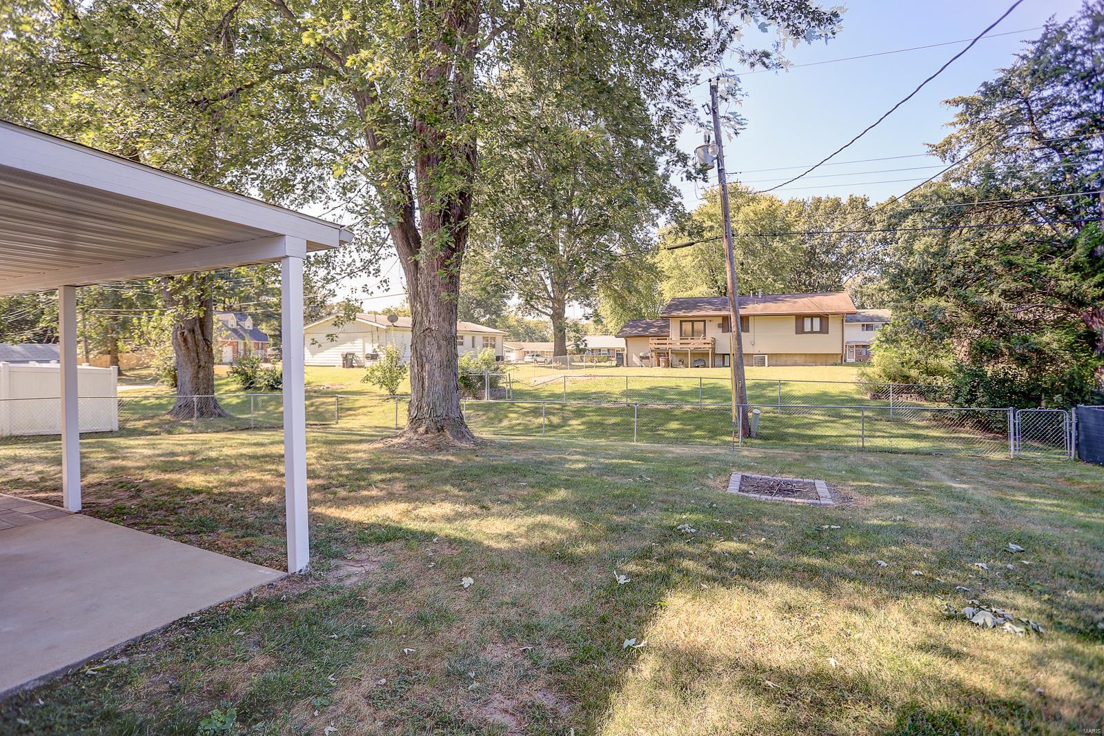 105 Sumter Drive Belleville, IL 62221 - Photo 37 of 44