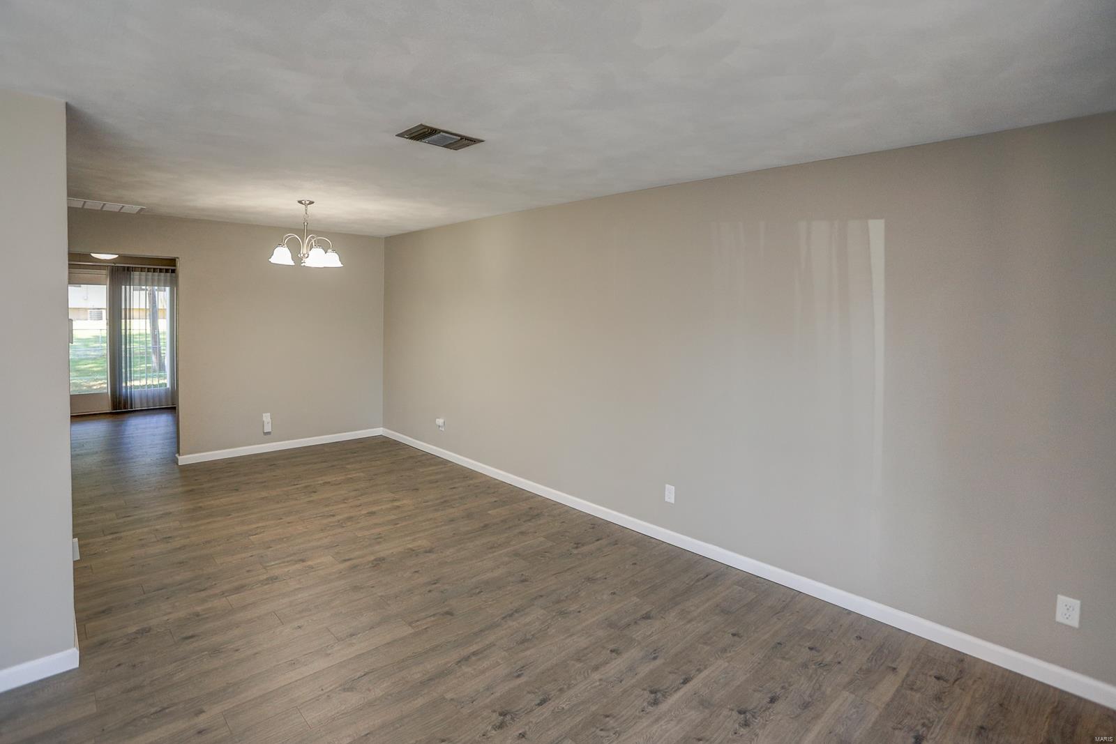 105 Sumter Drive Belleville, IL 62221 - Photo 10 of 44