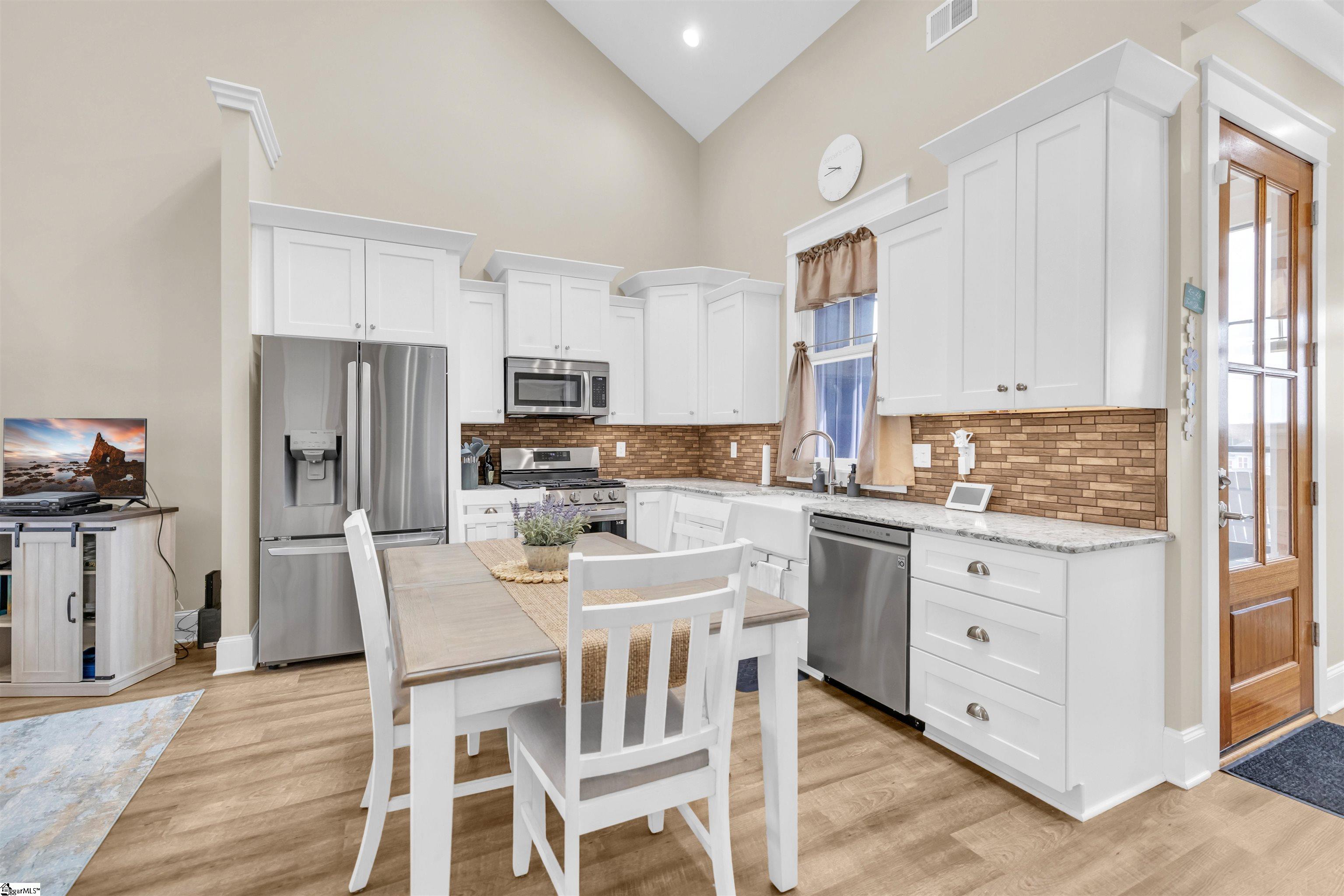103 Cottage Lane Greenwood, SC 29649 - Photo 11 of 34