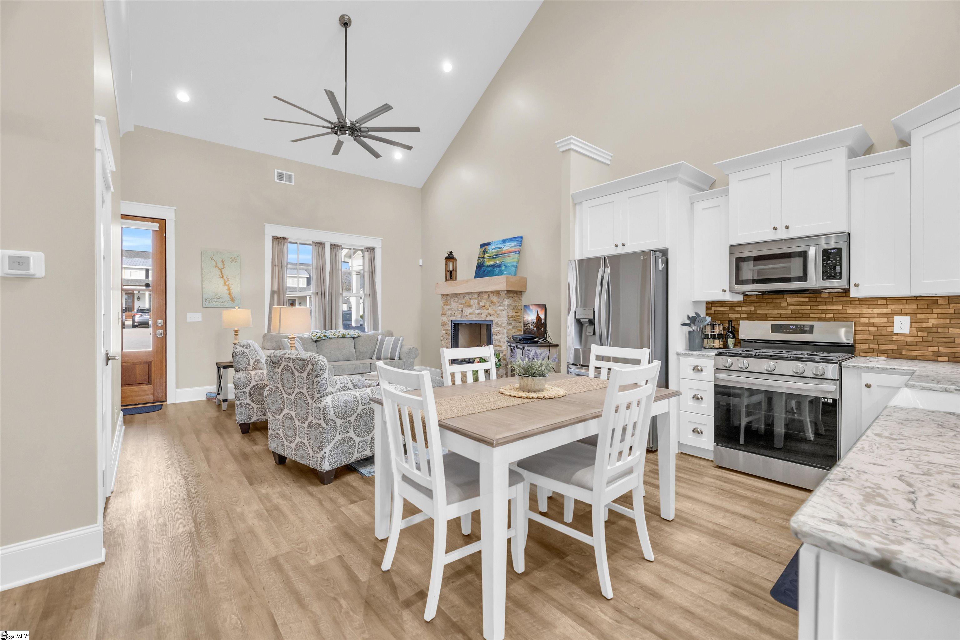 103 Cottage Lane Greenwood, SC 29649 - Photo 12 of 34