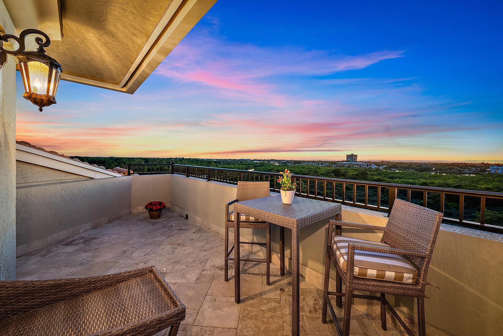 126 Tierra Lane, Unit 2 Jupiter, FL 33477 - Photo 3 of 59 126 Tierra Ln 2 -11