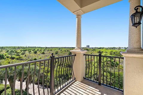 $1,749,000 | 126 Tierra Lane, Unit 2, Jupiter, FL 33477