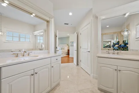 $1,749,000 | 126 Tierra Lane, Unit 2, Jupiter, FL 33477