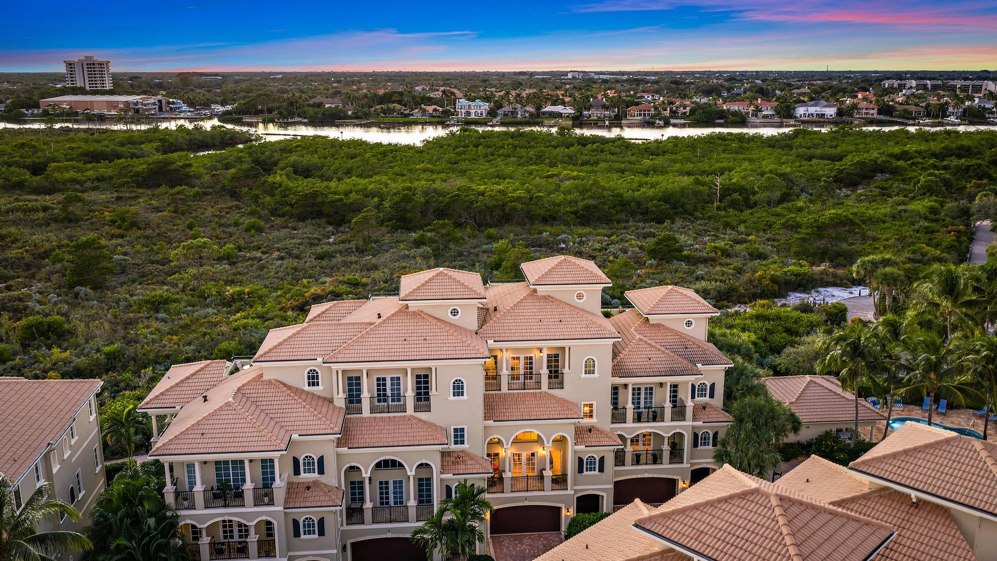 126 Tierra Lane, Unit 2 Jupiter, FL 33477 - Photo 55 of 59 126 Tierra Ln 2 -13