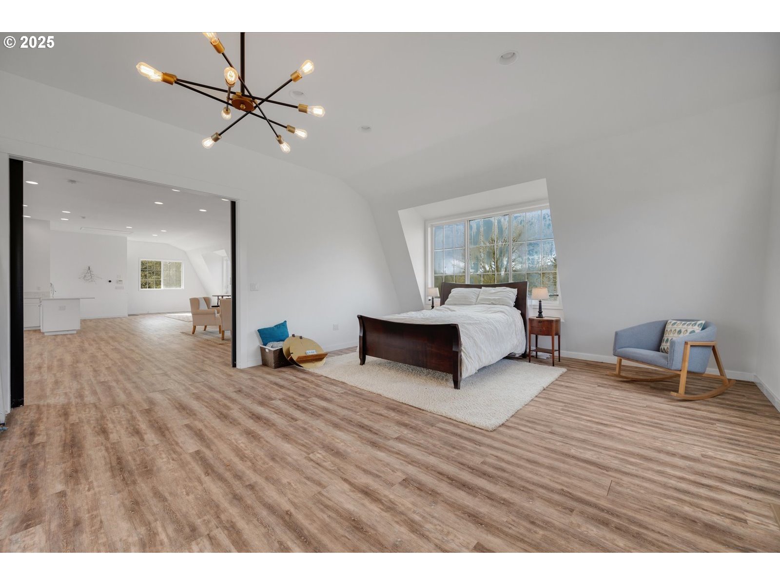 22409 Southwest Newland Road Wilsonville, OR 97070 - Photo 39 of 48 Gallery Image 39