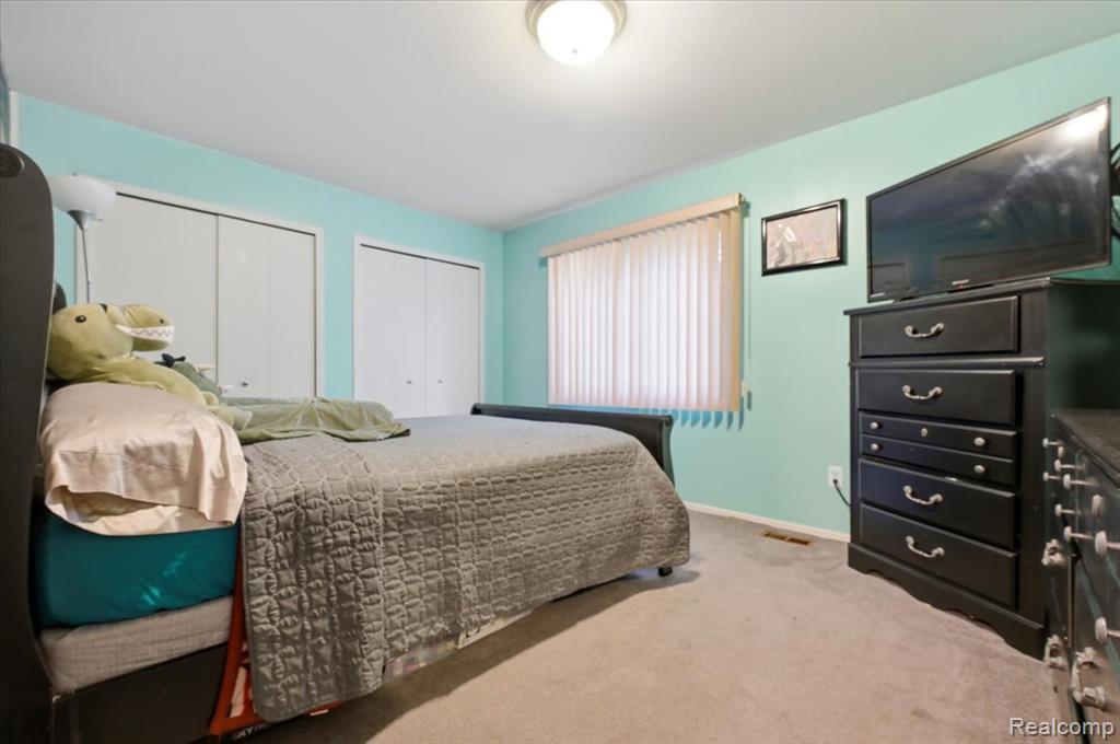 23605 Beech Road Southfield, MI 48033 - Photo 29 of 43