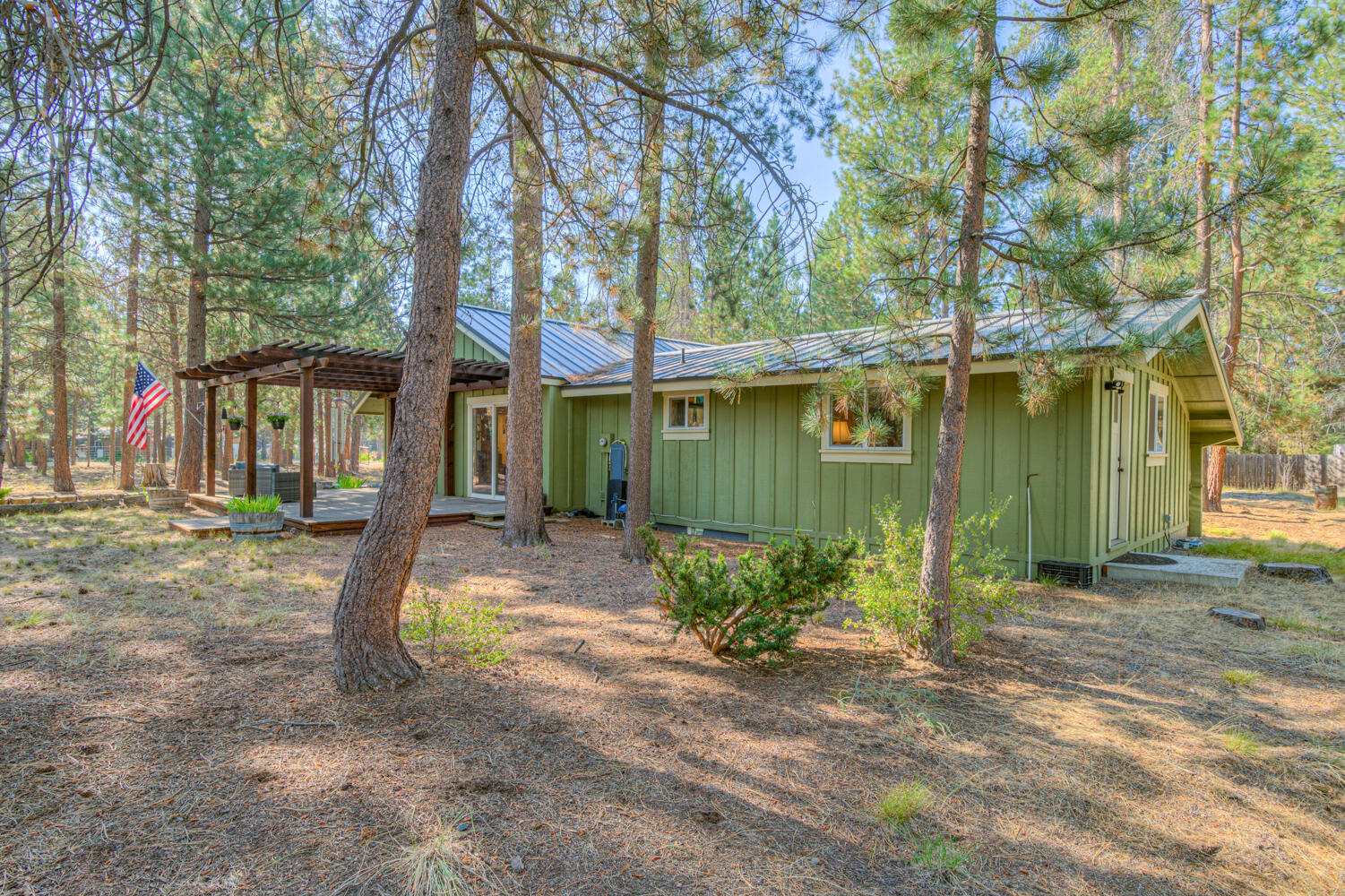 17592 Holgate Road La Pine, OR 97739 - Photo 9 of 28 17592 Holgate Ct., LaPine, OR - 9