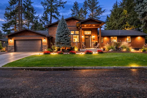 $939,000 | 1622 West Fairway Drive, Spokane, WA 99218