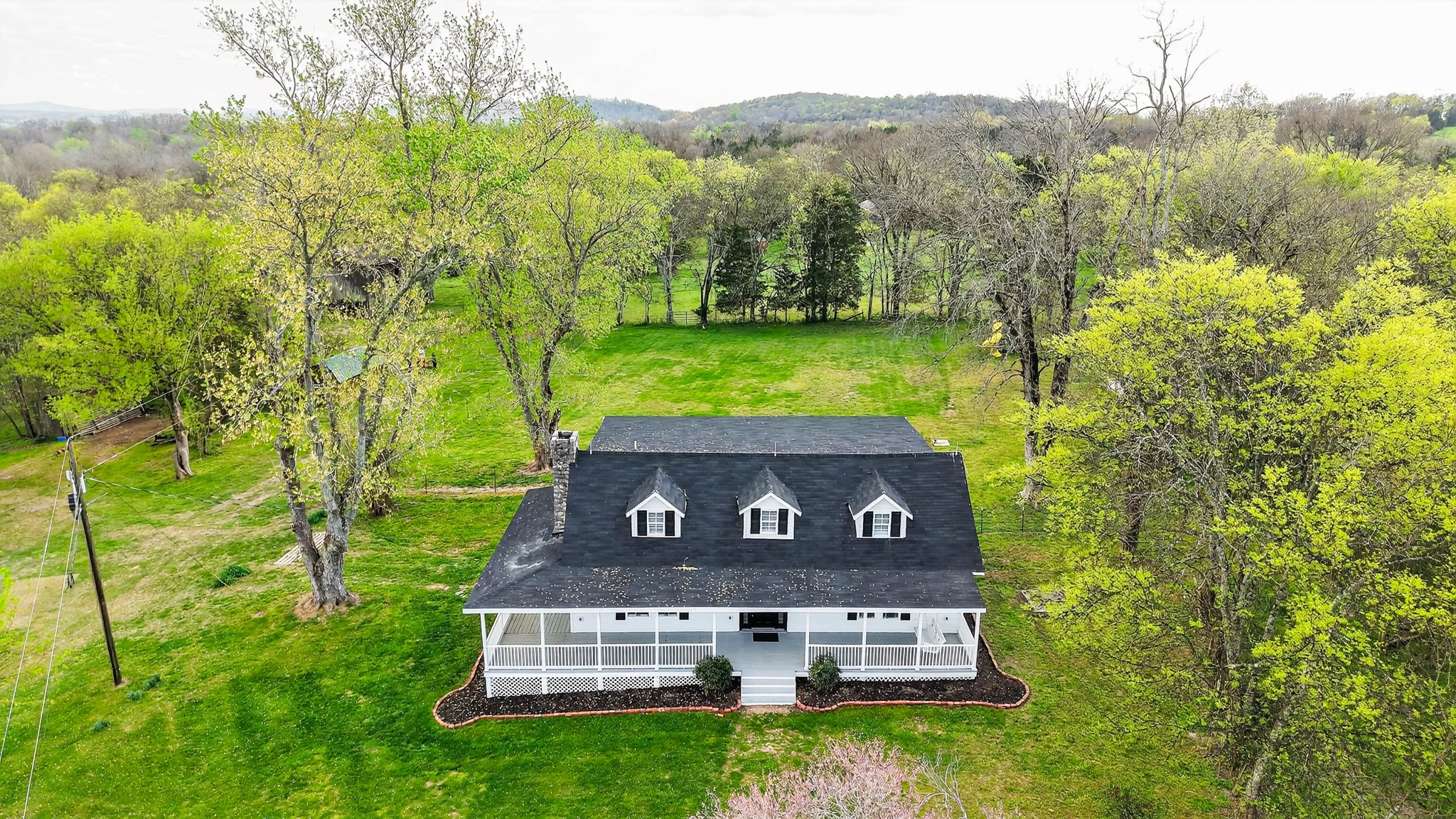 1870 Walnut Grove Road Hartsville, TN 37074 - Photo 4 of 100