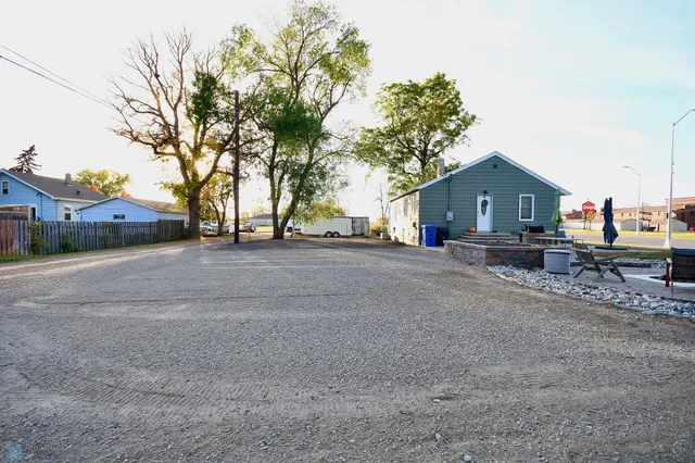 $170,000 | 310 Center Avenue West, Dilworth, MN 56529