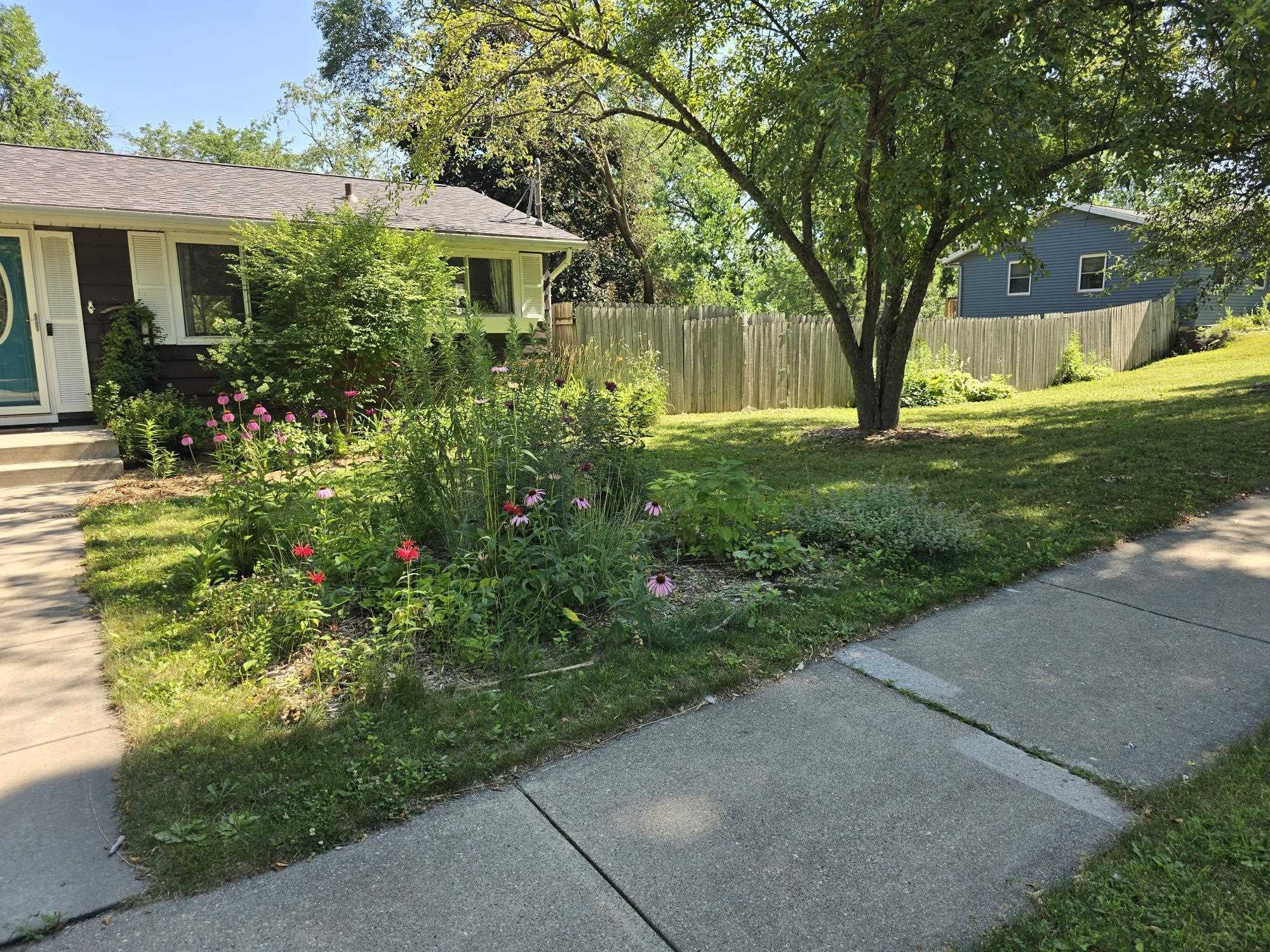 902 Moorland Road Madison, WI 53713 - Photo 2 of 79 Gallery Image 2