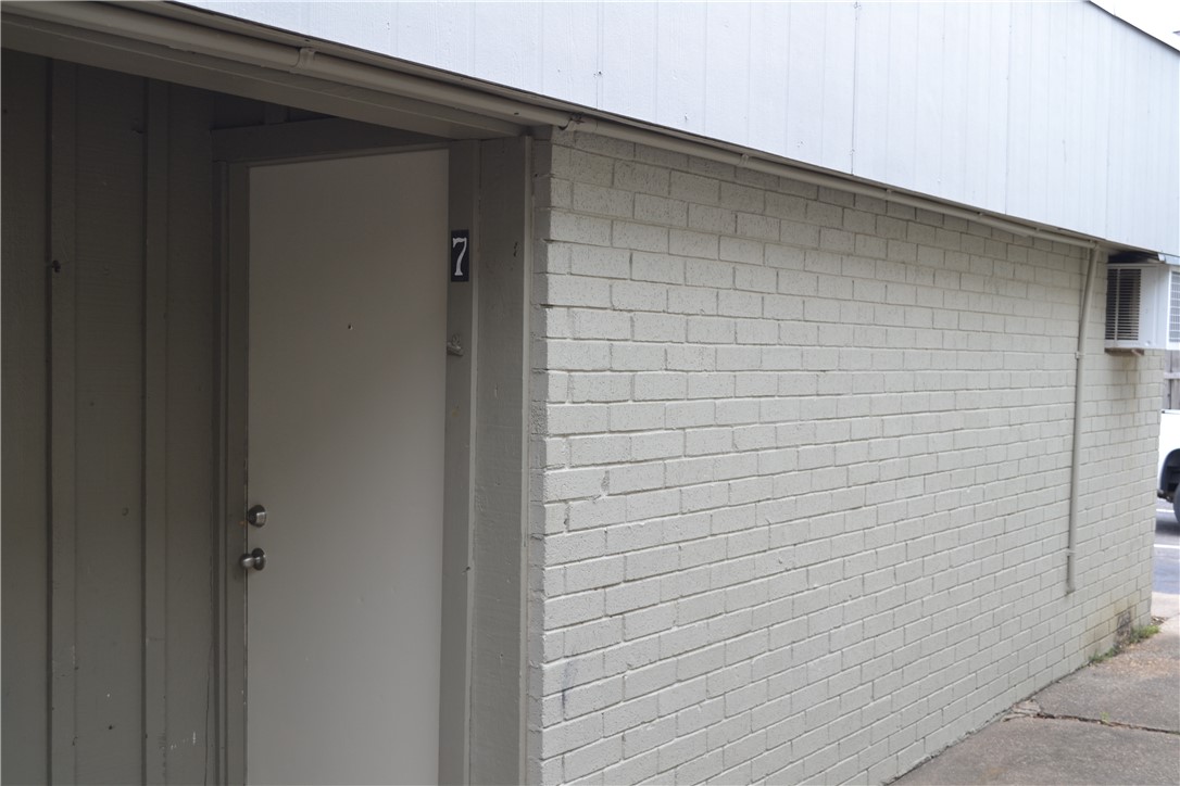 4212 Old College Road, Unit 7 Bryan, TX 77801 - Photo 16 of 19 a bathroom with a shower