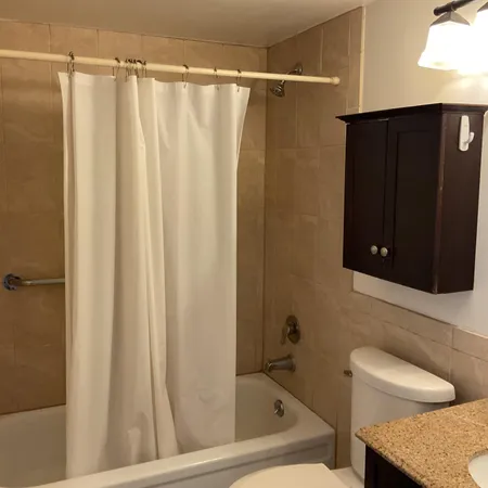 $1,250 | 231 Berkshire K, West Palm Beach, FL 33417