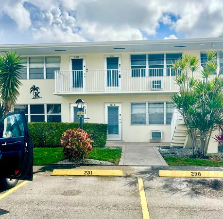 $1,250 | 231 Berkshire K, West Palm Beach, FL 33417