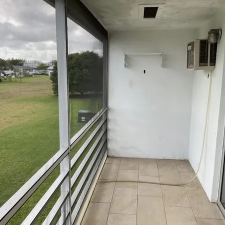 $1,250 | 231 Berkshire K, West Palm Beach, FL 33417