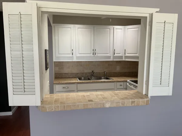 $1,250 | 231 Berkshire K, West Palm Beach, FL 33417