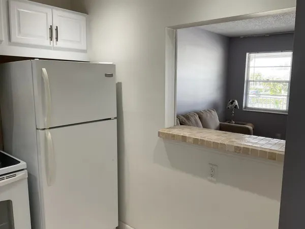 $1,250 | 231 Berkshire K, West Palm Beach, FL 33417