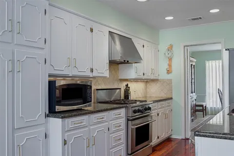 $225,000 | 7549 Millbrook Drive, Shreveport, LA 71105