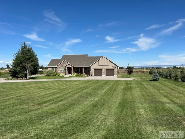 $1,069,000 | 264 South 5000 West, Rexburg, ID 83440