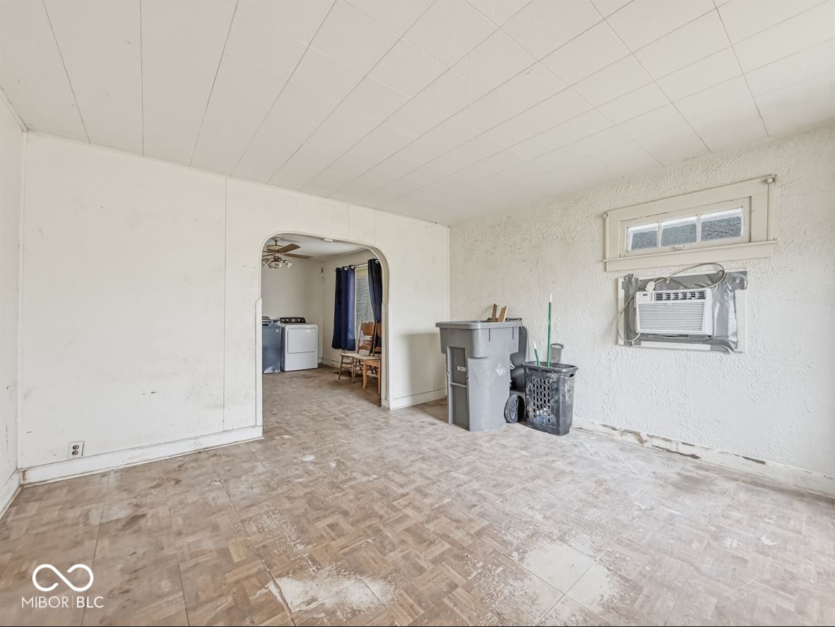 742 South Addison Street Indianapolis, IN 46221 - Photo 10 of 30 Gallery Image 10