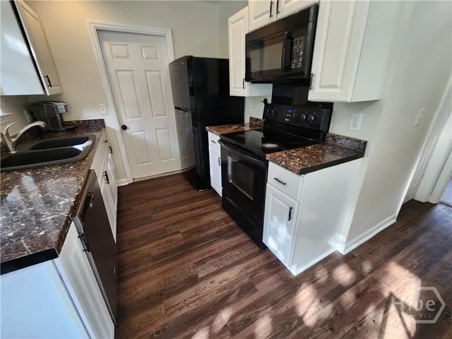 $2,300 | 266 Bald Eagle Drive, Richmond Hill, GA 31324