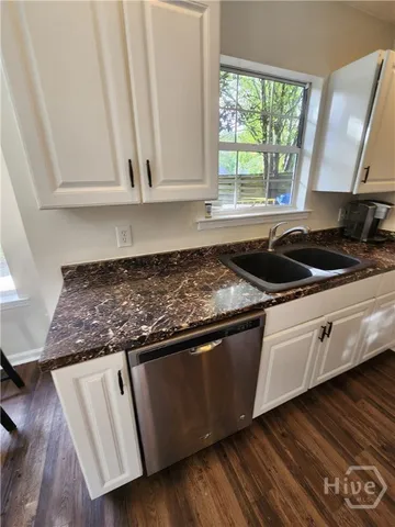 $2,300 | 266 Bald Eagle Drive, Richmond Hill, GA 31324