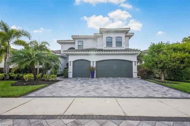 $2,295,000 | 4616 Azalea Drive, Naples, FL 34119