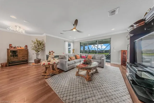 $2,295,000 | 4616 Azalea Drive, Naples, FL 34119