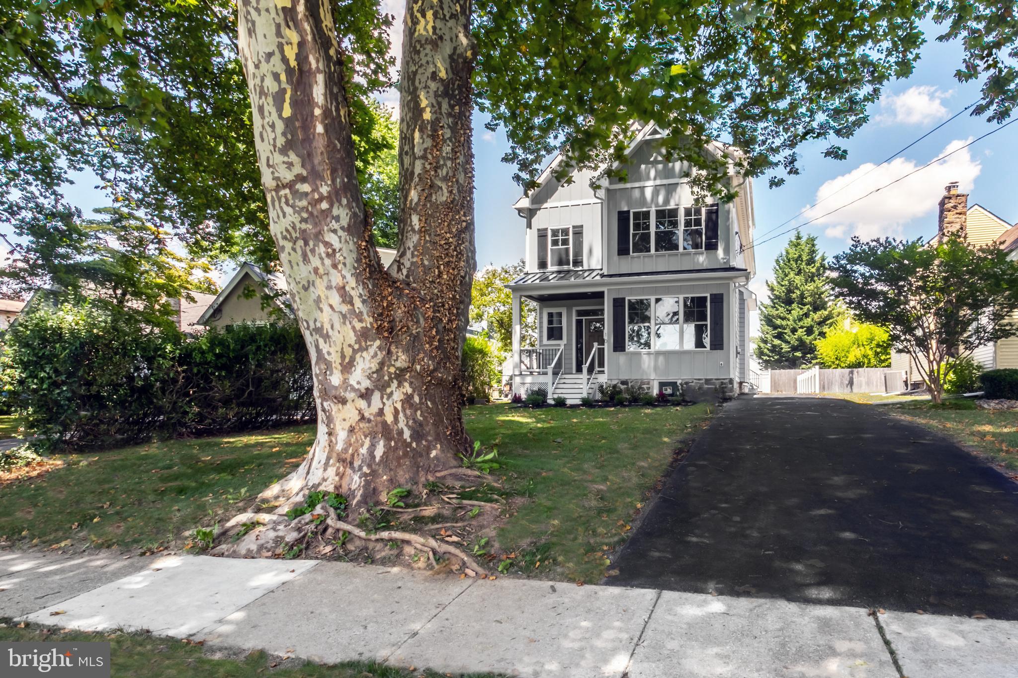 10 Clover Lane Wayne, PA 19087 - Photo 3 of 66 Front