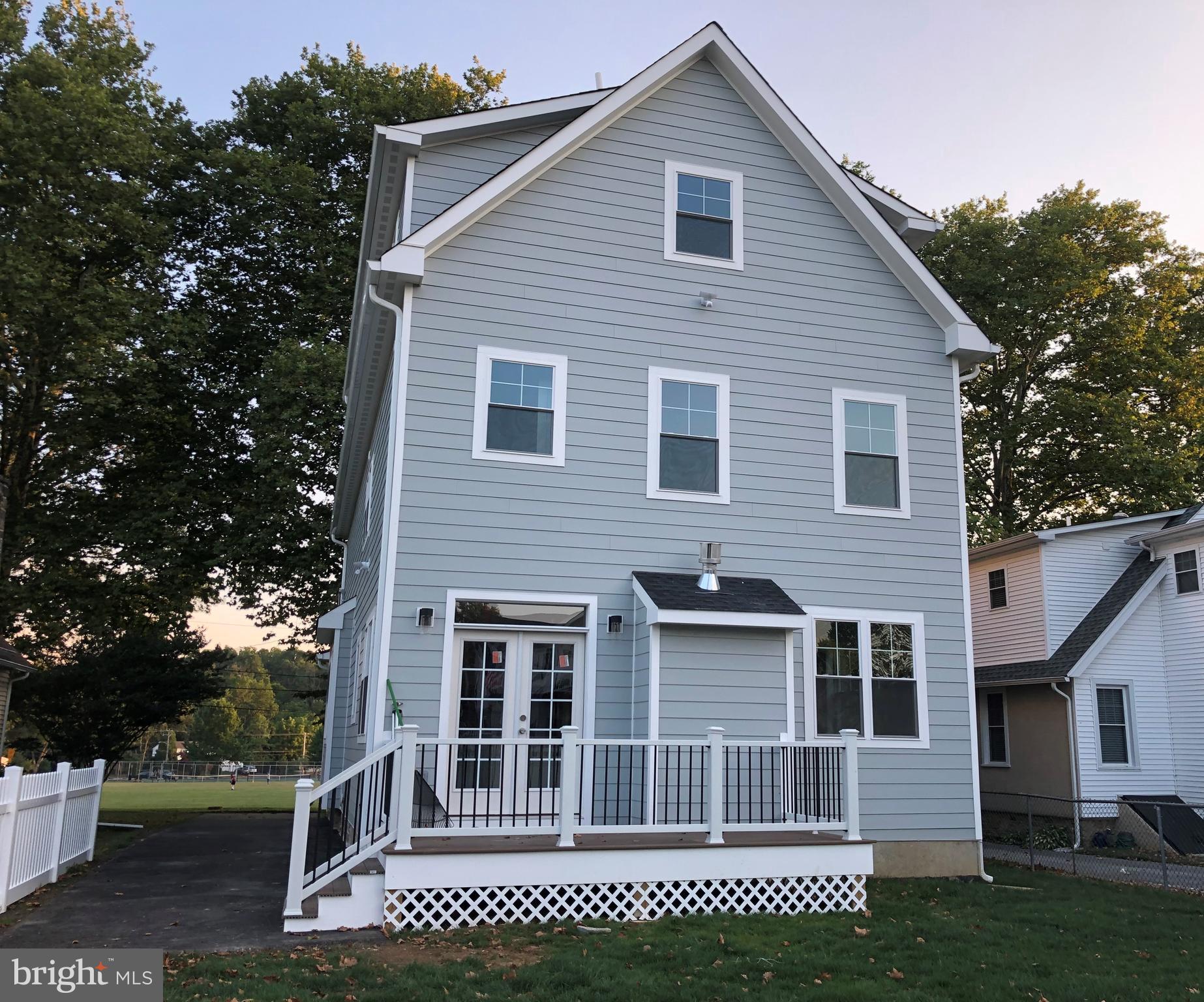 10 Clover Lane Wayne, PA 19087 - Photo 65 of 66 Exterior Back