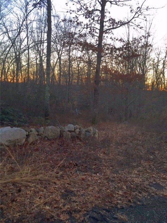 86 Stubtown Road Hopkinton, RI 02832 - Photo 5 of 8