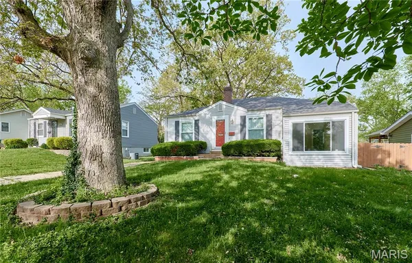 $2,050 | 807 Selma Avenue, St. Louis, MO 63119