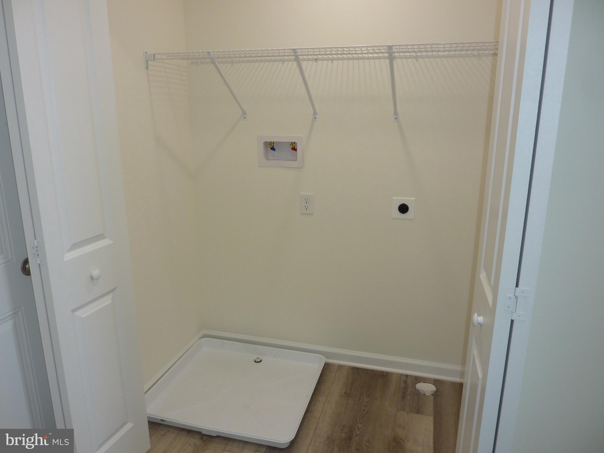 280 Doylestown Road Smyrna, DE 19977 - Photo 13 of 37 a bathroom with a shower