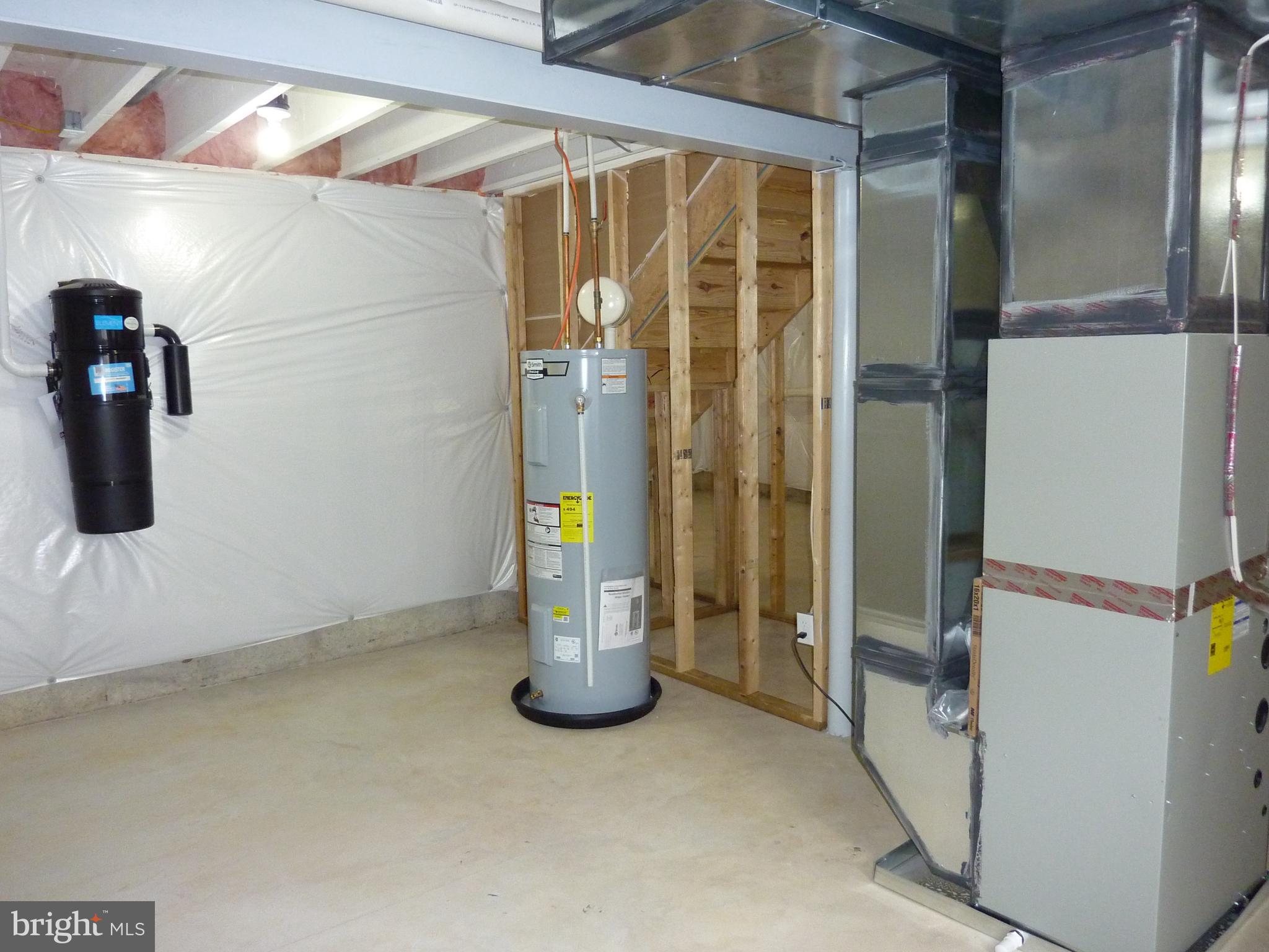 280 Doylestown Road Smyrna, DE 19977 - Photo 32 of 37 a view of an empty room