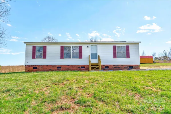 $169,000 | 104 Buck Haven Court, Lawndale, NC 28090