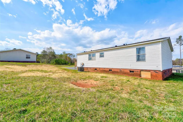 $175,000 | 104 Buck Haven Court, Lawndale, NC 28090