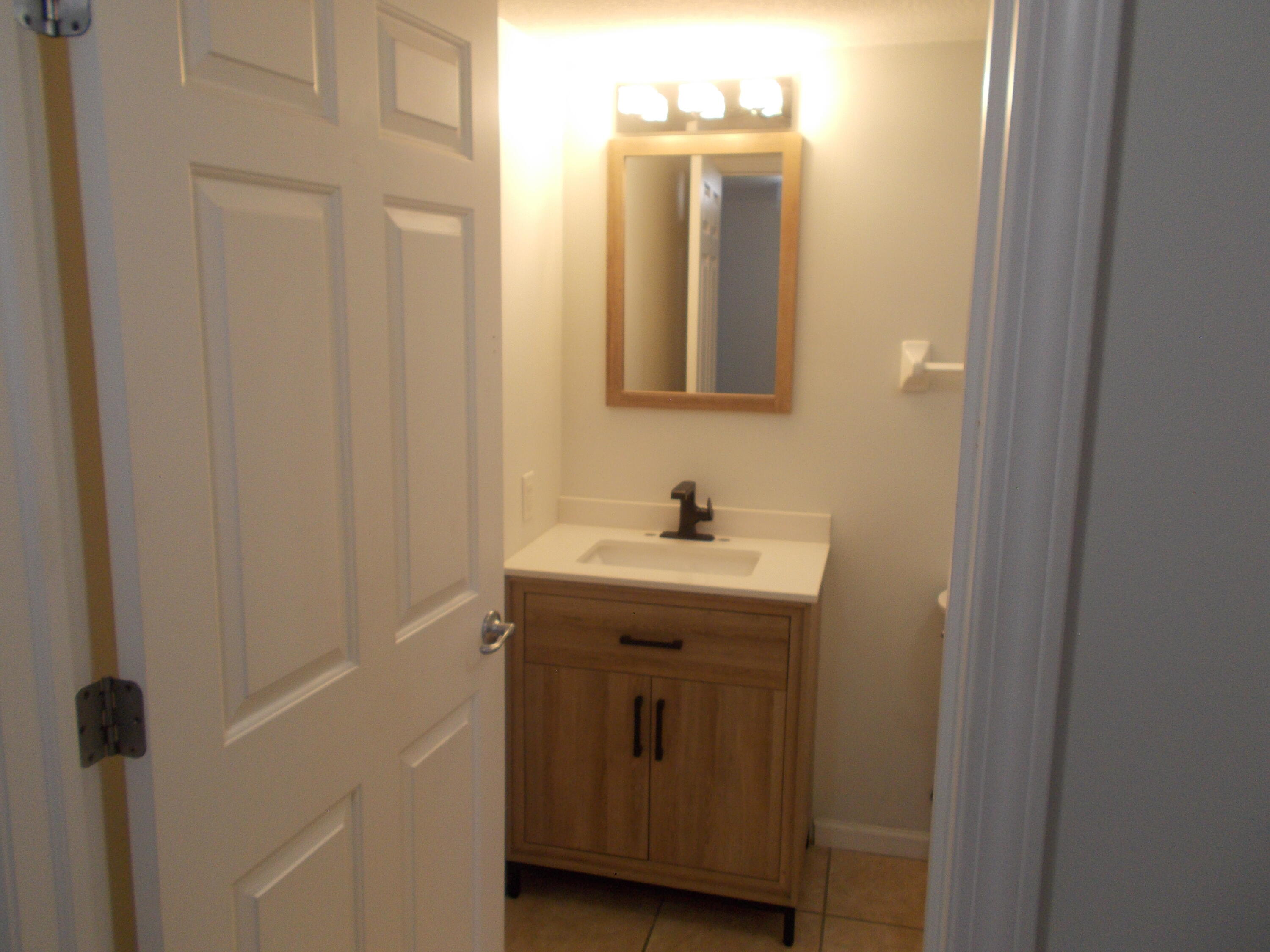 1125 West Bank Road, Unit 204 Celina, OH 45822 - Photo 15 of 20