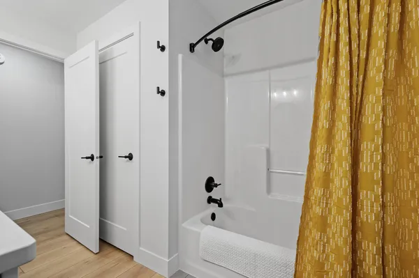 $975,000 | 1830 Mckinley Street Northeast, Minneapolis, MN 55418