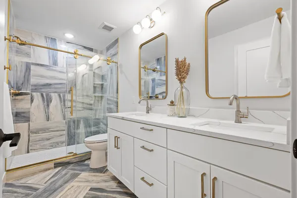$975,000 | 1830 Mckinley Street Northeast, Minneapolis, MN 55418