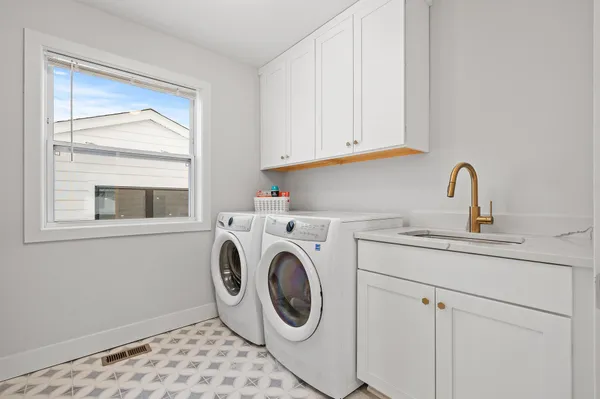 $975,000 | 1830 Mckinley Street Northeast, Minneapolis, MN 55418