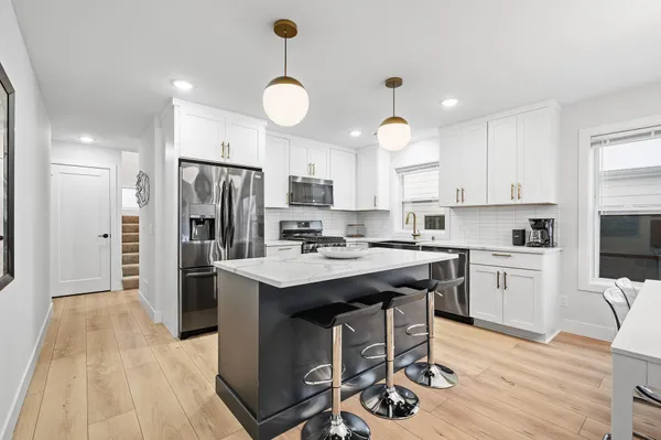 $975,000 | 1830 Mckinley Street Northeast, Minneapolis, MN 55418
