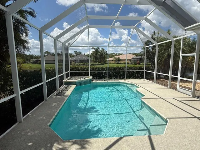$5,500 | 7714 Ashley Circle, Bradenton, FL 34201