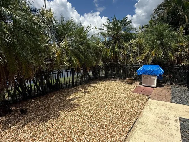 $5,500 | 7714 Ashley Circle, Bradenton, FL 34201