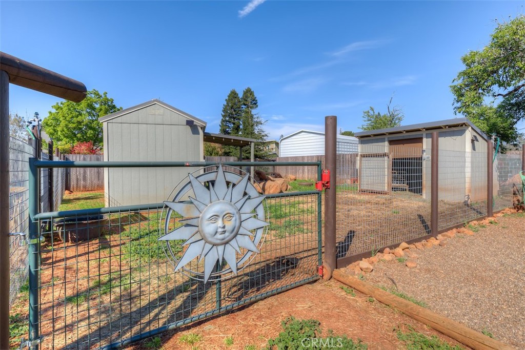 95 Sutter Road Paradise, CA 95969 - Photo 40 of 47 a view of a house with wooden deck